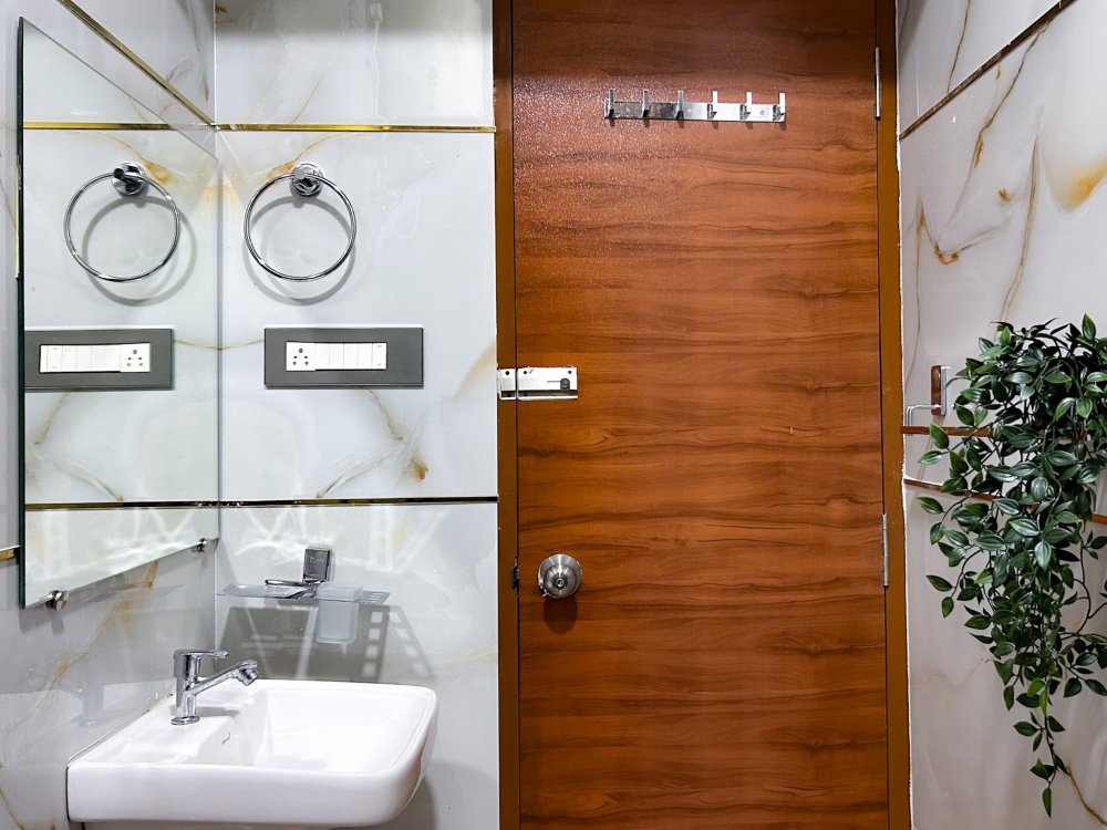 Bathroom amenities